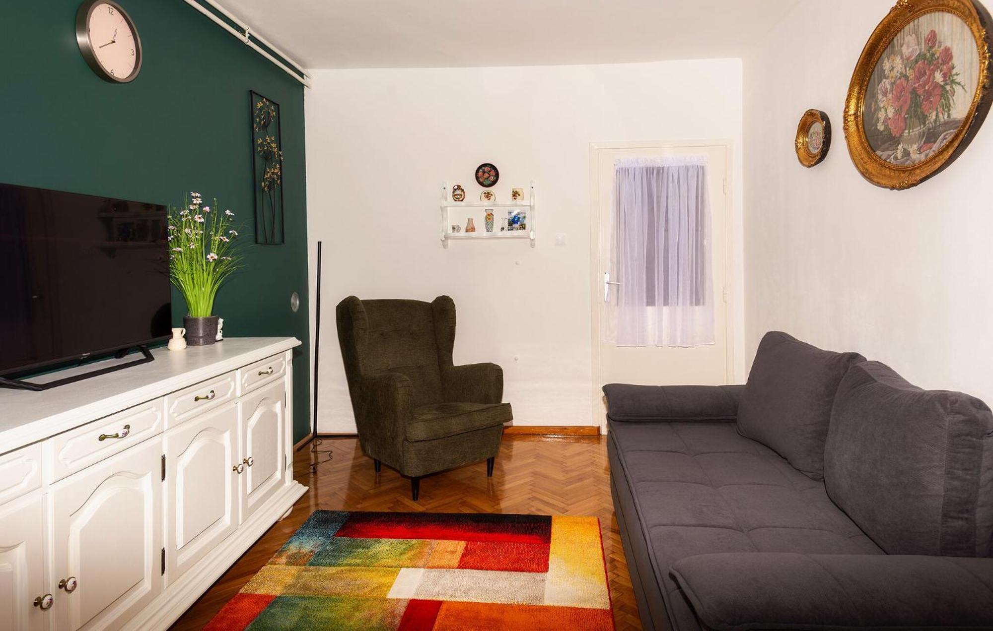 3 Bedroom Beautiful Apartment In Senj Сен Екстериор снимка