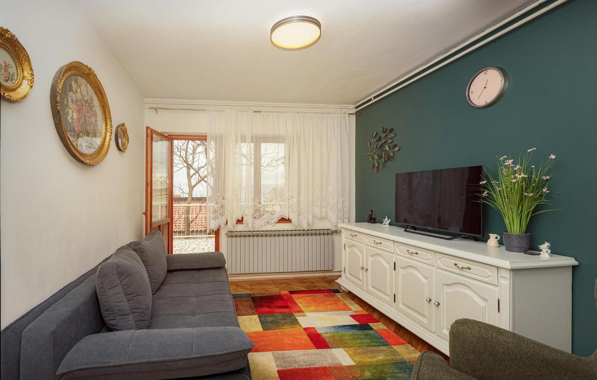 3 Bedroom Beautiful Apartment In Senj Сен Екстериор снимка